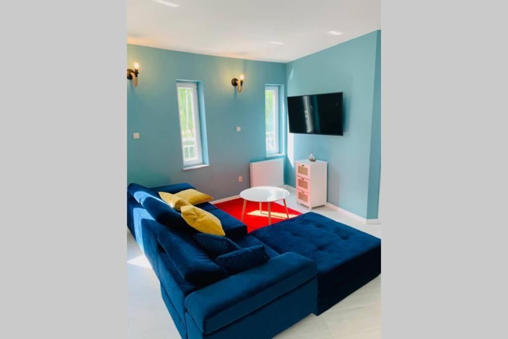 Uroczy Apartament Z Basenem I Kortem Tenisowym Pobierowo Esterno foto